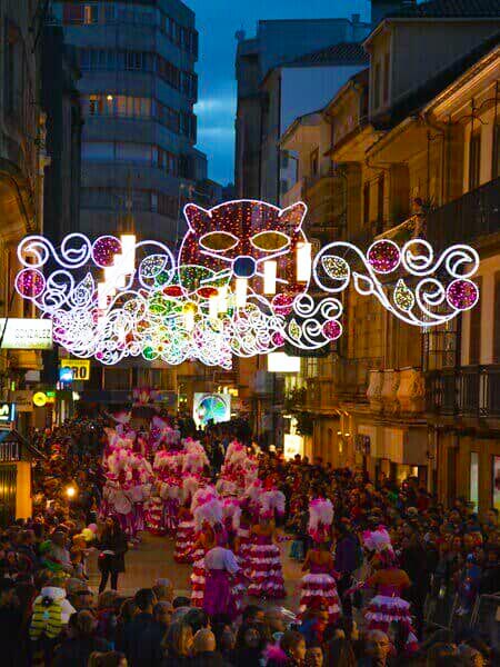 Máscara gato de iluminación artística y decorativa de carnaval